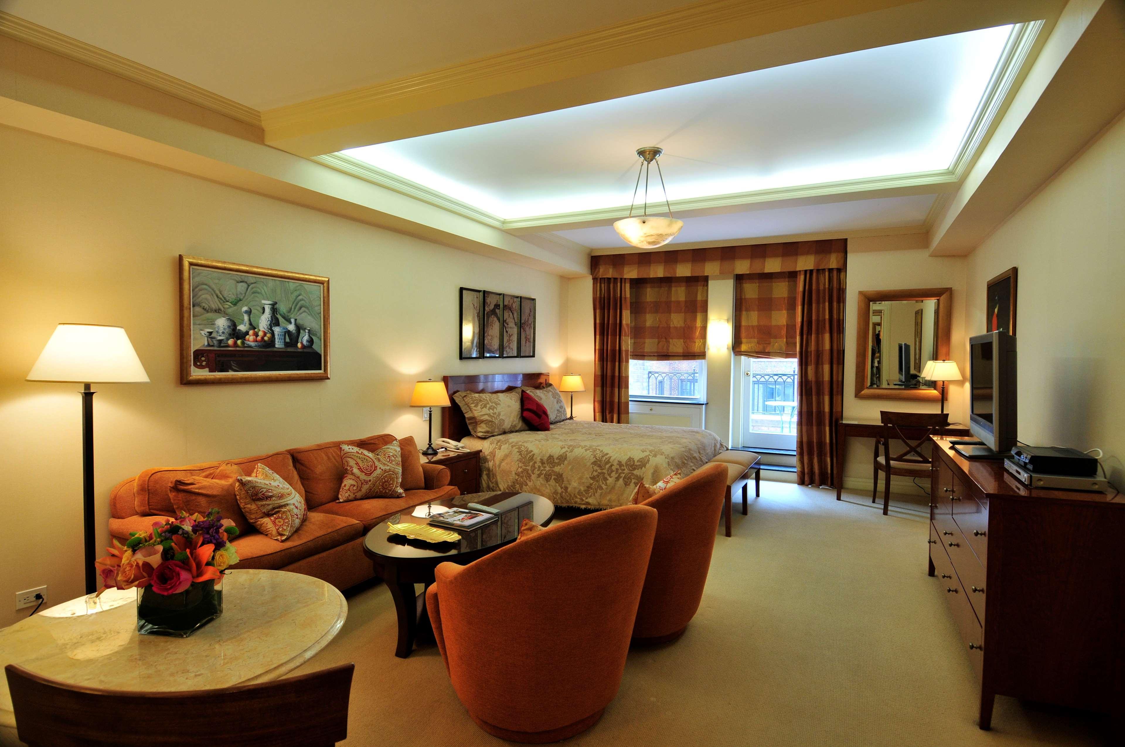 Lombardy Hotel Нью-Йорк Экстерьер фото