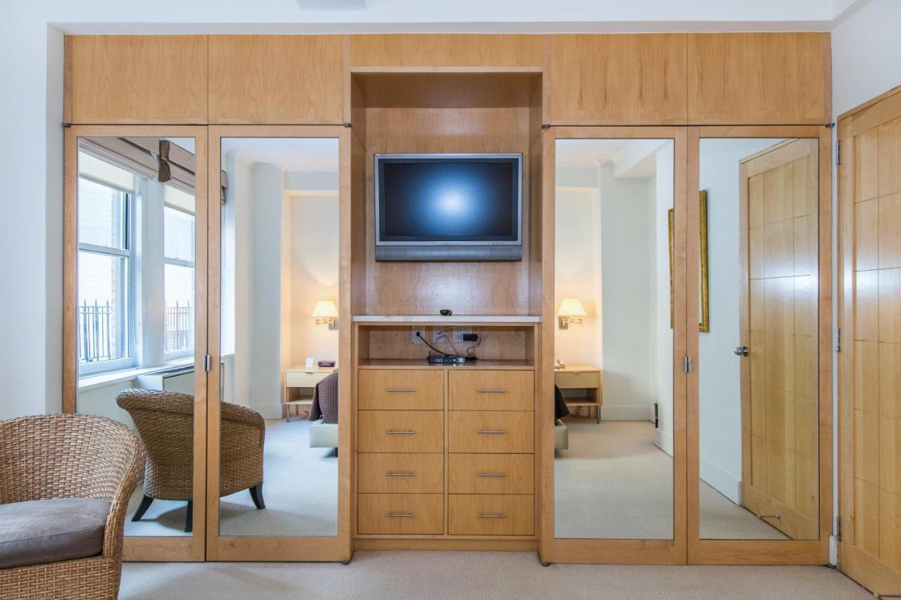 Lombardy Hotel Нью-Йорк Экстерьер фото